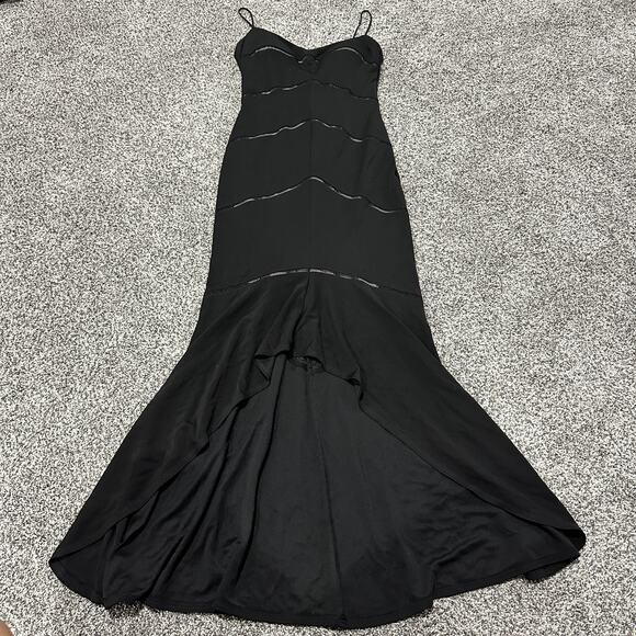 David Meister Dresses & Skirts - DAVID MEISTER Black Spaghetti Strap Padded Black Dress, Size 4